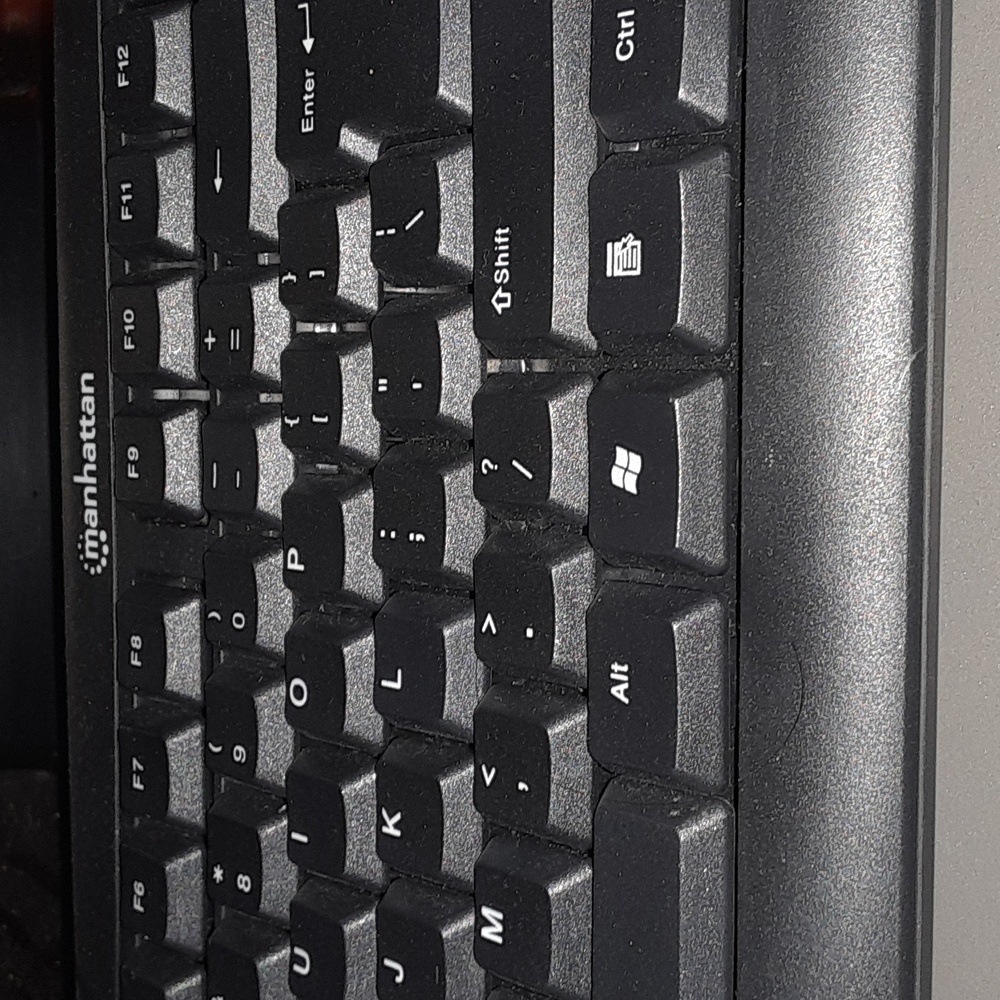 Keyboard - Picture 3 of 4